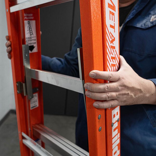Escalera de Fibra de Vidrio de 6 pies Buildmand Metaltech - Image 10